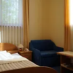 Bed & Breakfast Osrodek Fian - I Konferencje W Centrum