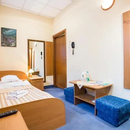 Bed & Breakfast Osrodek Fian - I Konferencje W Centrum