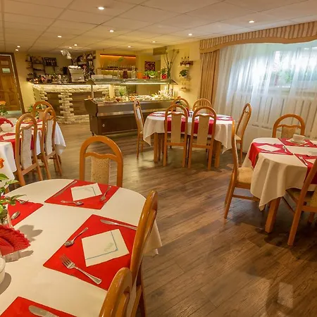 Bed & Breakfast Osrodek Fian - I Konferencje W Centrum