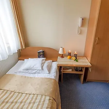 Bed & Breakfast Osrodek Fian - I Konferencje W Centrum