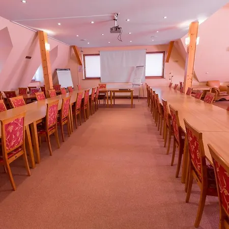 Fian - I Konferencje W Centrum 3*